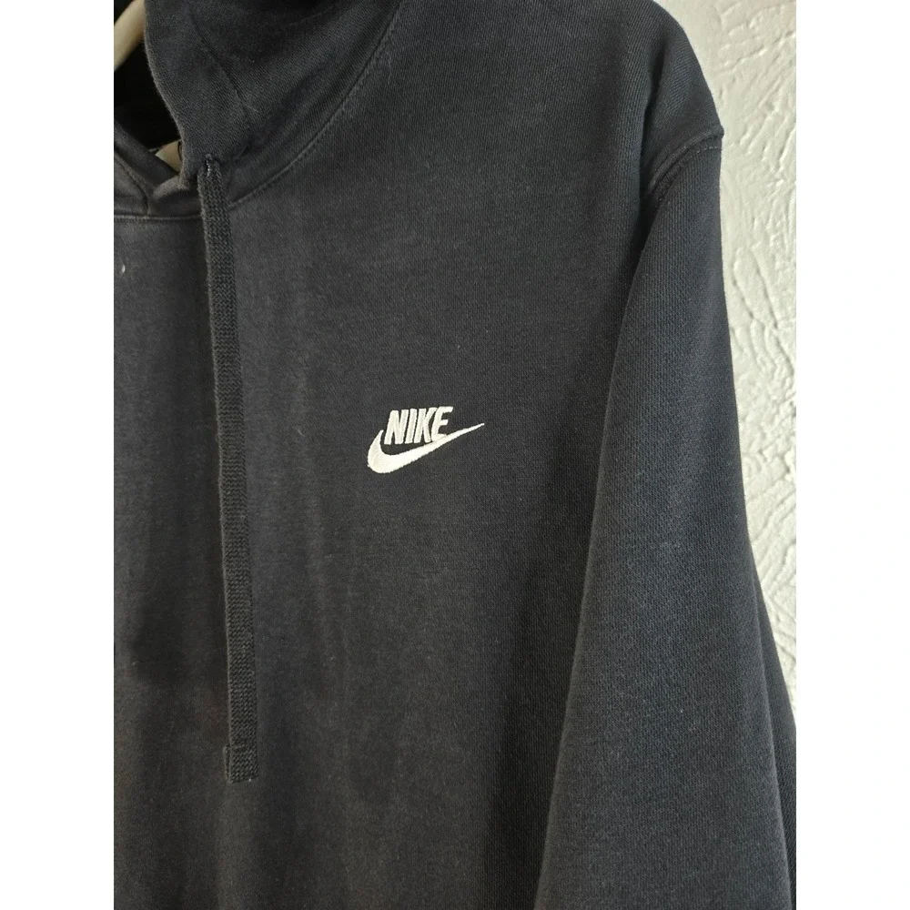 Nike Hoodie Mens XL Black Pullover Embroidered Logo Sportswear Fleece Sweatshirt